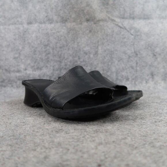 Reaction Shoes Womens 7 Sandals Kenneth Cole Slide Wedge Leather Black Classic - Picture 1 of 14